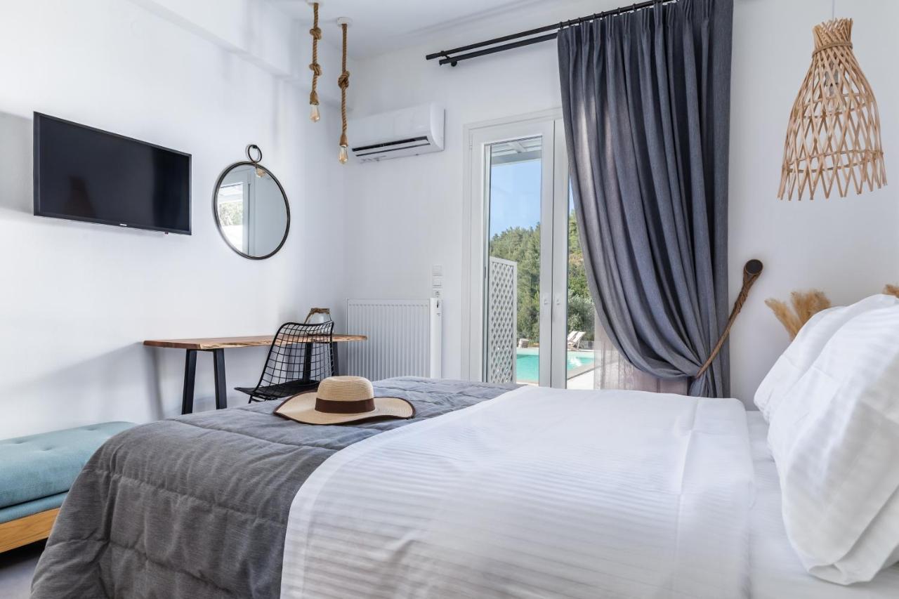 Ninemia Villa In Skopelos Eksteriør billede