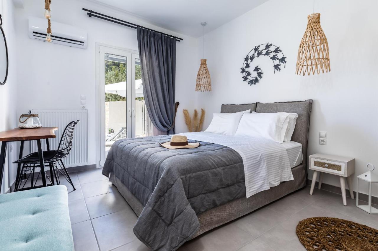 Ninemia Villa In Skopelos Eksteriør billede